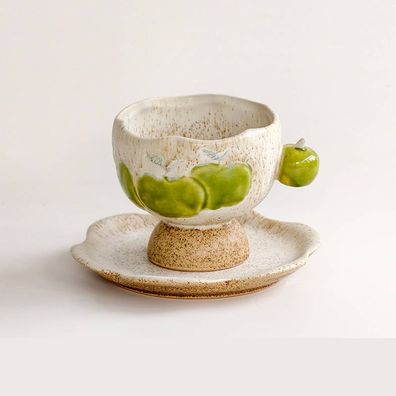 Handmade Apple-Motif Pedestal Ceramic Coffee Mug and Saucer Set 200 ml/6.76 fl oz